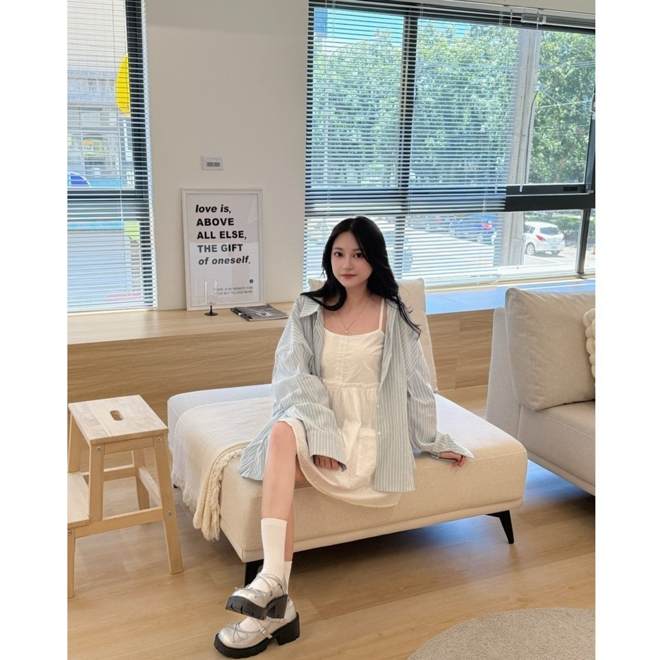 bunny_stall (現貨)嬌小女孩請入手的緹花收腰吊帶裙+寬鬆顯瘦條紋襯衫/S-L-細節圖4