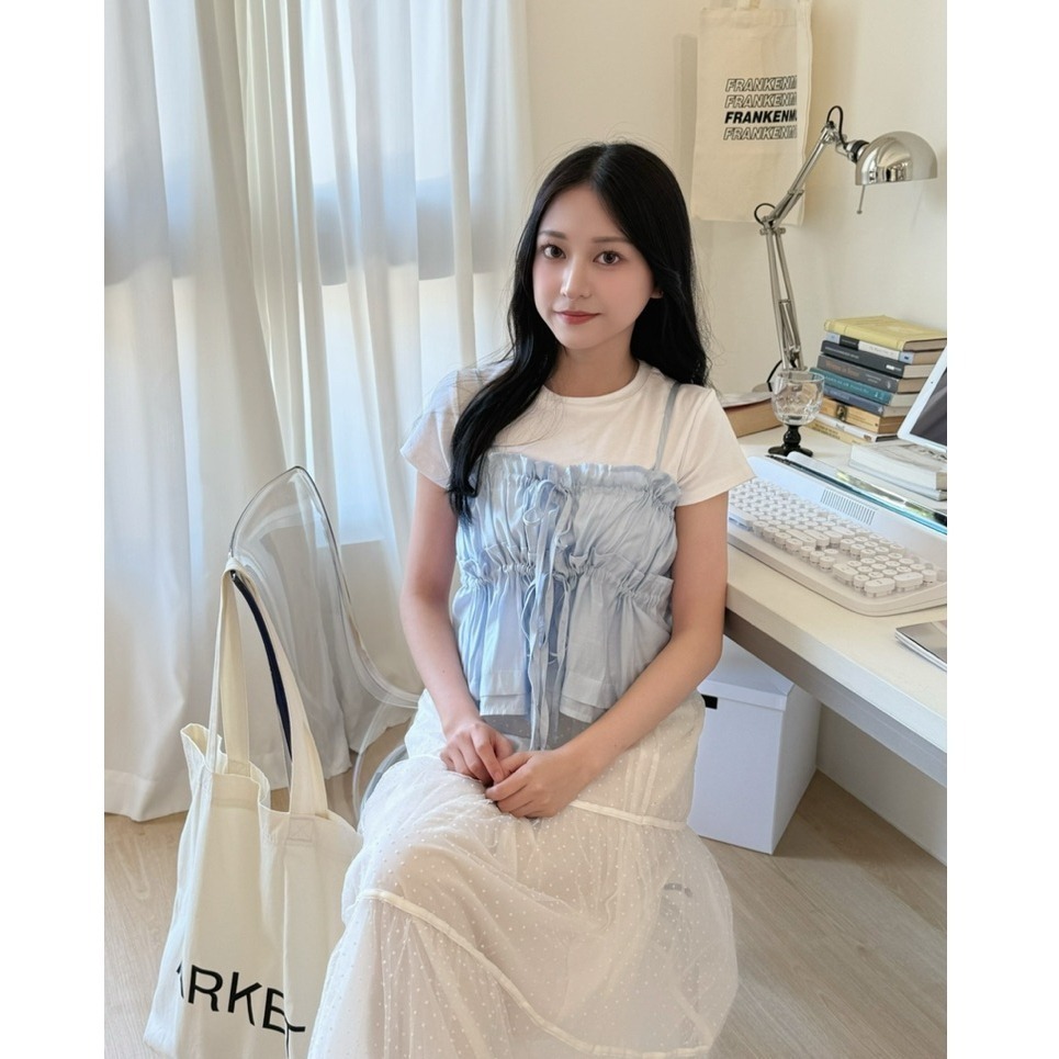 bunny_stall 層次穿搭必備🩵可調節式的緞面感外搭吊帶背心-細節圖2