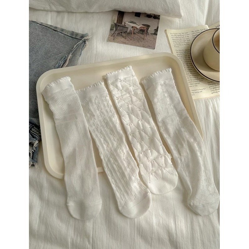 bunny_stall (現貨)細緻典雅的白色蕾絲花邊中筒襪襪子-細節圖2