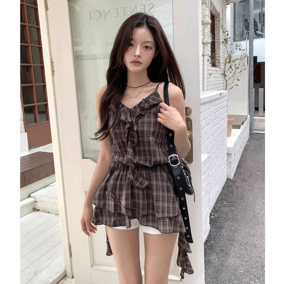 bunny_stall 法式格紋收腰款不規則下擺吊帶背心/S-M-細節圖3