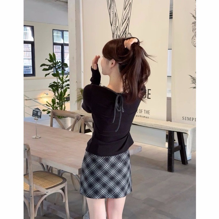 bunny_stall 🖤引人注目的純慾感假兩件式上衣+格紋短裙/S-L-細節圖3
