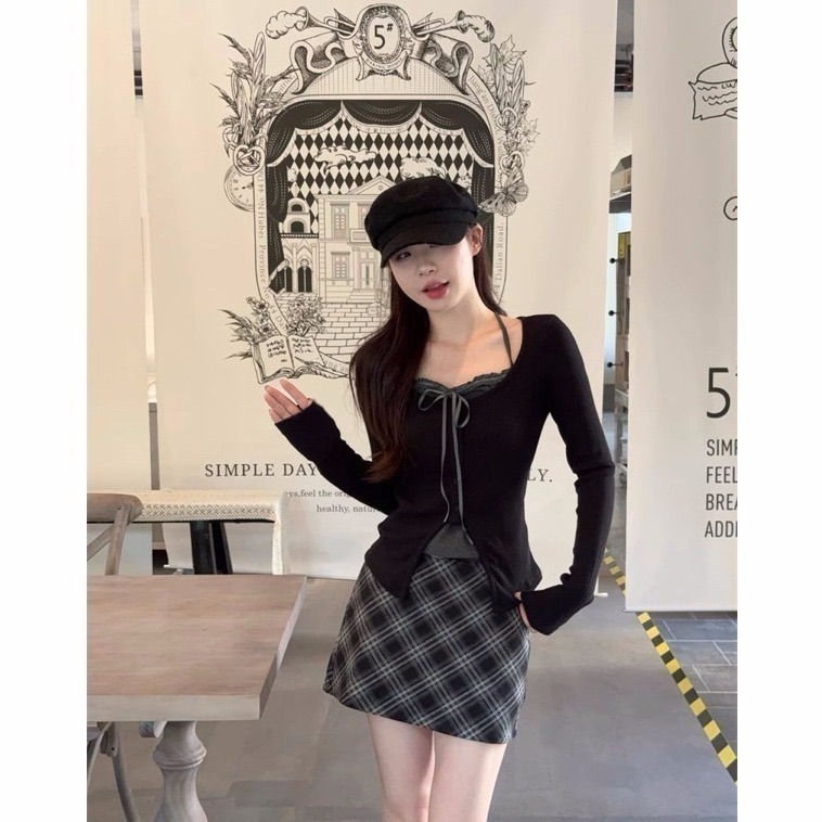bunny_stall 🖤引人注目的純慾感假兩件式上衣+格紋短裙/S-L-細節圖6