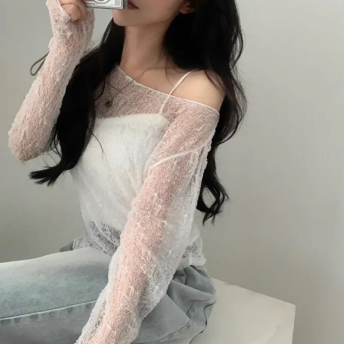 bunny_stall 微透膚蕾絲長袖罩衫+純色吊帶背心兩件式上衣-細節圖2