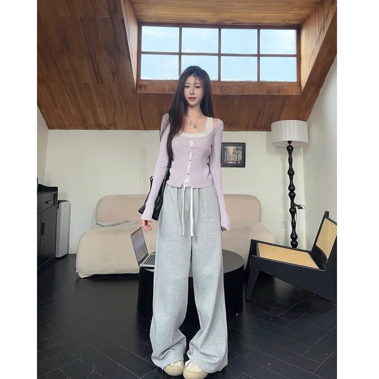 bunny_stall 💜細緻的蕾絲花邊假兩件式針織衫+休閒長褲or短裙-細節圖3