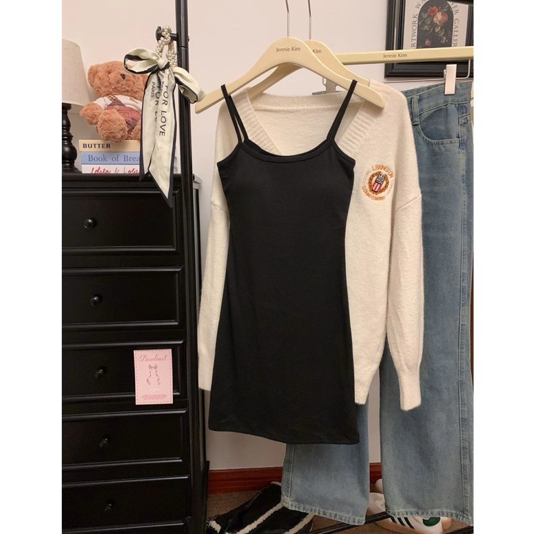 bunny_stall 🍁極暖誘惑有胸墊的德絨修身吊帶裙/7Colors-細節圖4