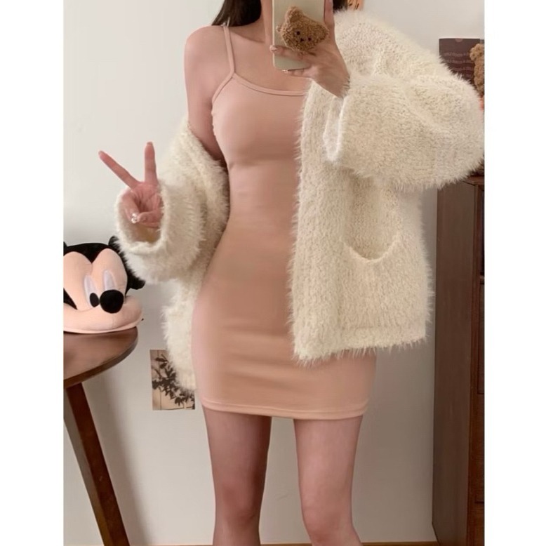 bunny_stall 🍁極暖誘惑有胸墊的德絨修身吊帶裙/7Colors-細節圖7