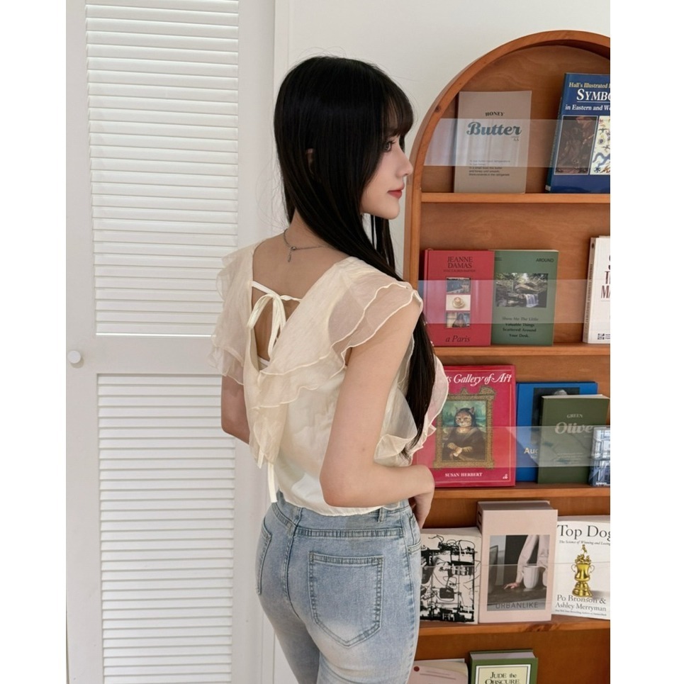 bunny_stall (現貨)甜美日系感🤍不規則荷葉邊露背繫帶V領襯衫/S-L-細節圖3