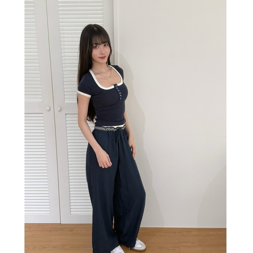 bunny_stall (現貨)細節感滿分的簡約拼色短袖+鬆緊腰長褲休閒套裝/S-L-細節圖4