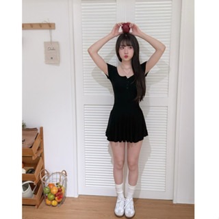 bunny_stall (現貨)我的日常穿搭🤍修身顯瘦的彈力休閒連身裙-細節圖7