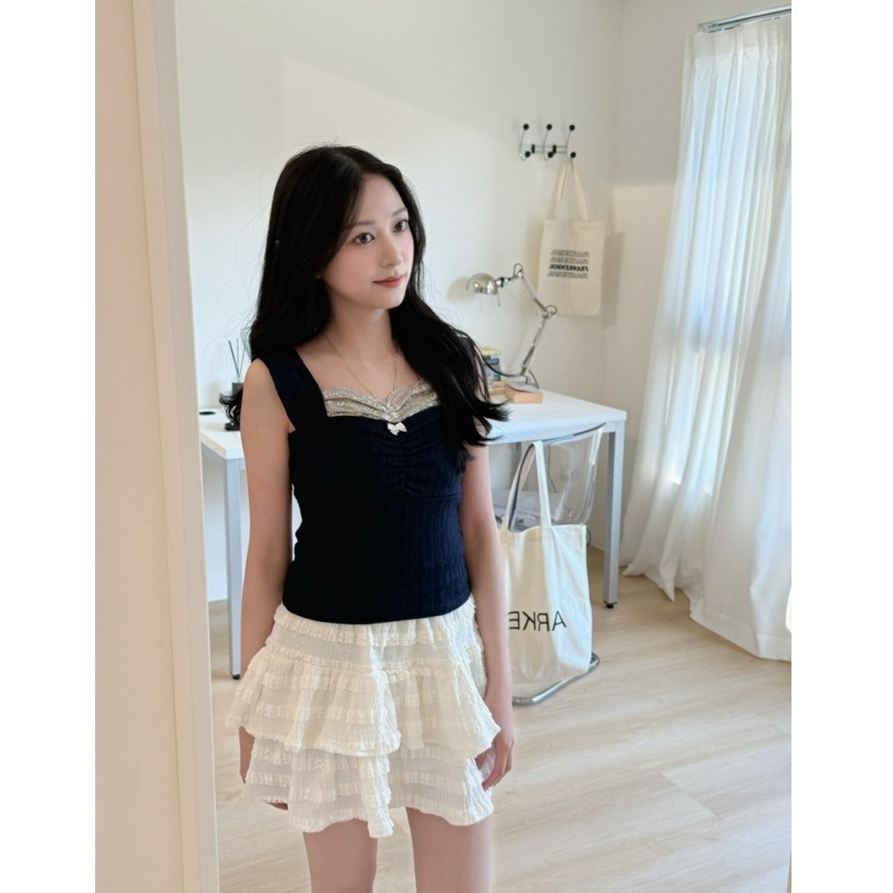C05別緻蕾絲拼接方領吊帶背心/不顯副乳/藍S