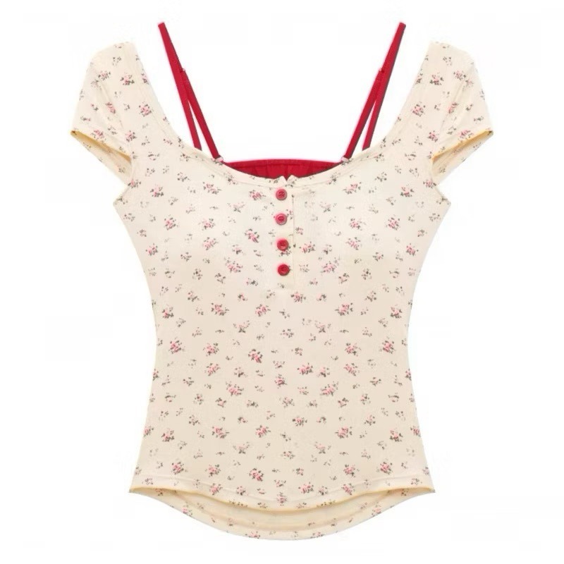 1.短袖碎花上衣