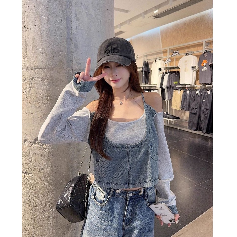 bunny_stall (現貨)不撞款的假兩件式牛仔拼接長袖短版上衣/M-L-細節圖4