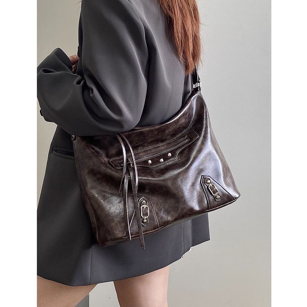 bunny_stall 通勤超能裝！個性少女大容量單肩包/斜垮包(咖啡色)-細節圖2