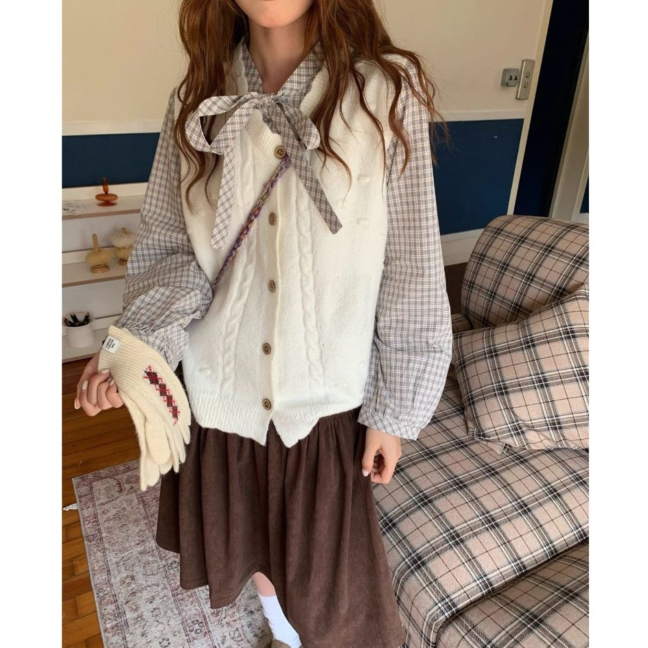 bunny_stall 秋冬日系感疊穿🍂襯衫+針織背心+燈心絨中長裙套裝/S-L-細節圖2