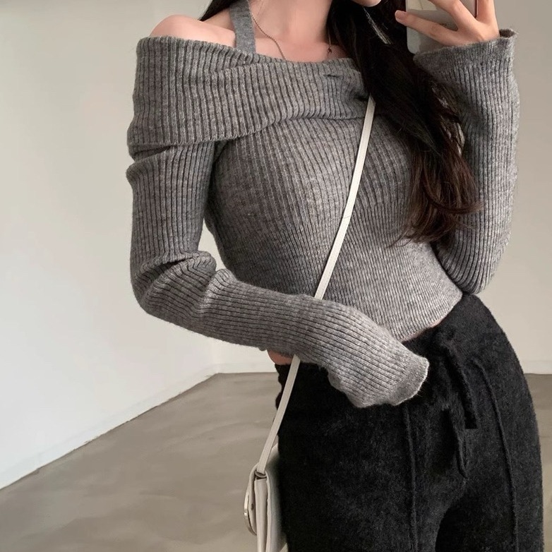 bunny_stall (現貨)入秋進行曲🎵掛脖式一字領露肩短版針織衫-細節圖6