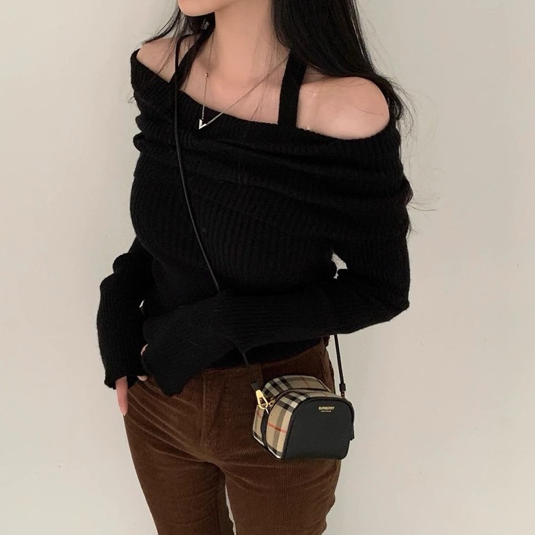 bunny_stall (現貨)入秋進行曲🎵掛脖式一字領露肩短版針織衫-規格圖9