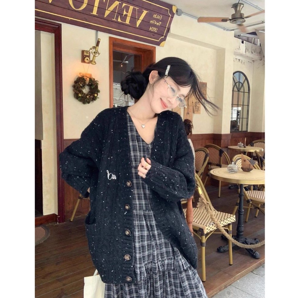 bunny_stall 不得不入手的唯美浪漫V領連身長裙+慵懶感針織外套/S-L-細節圖5