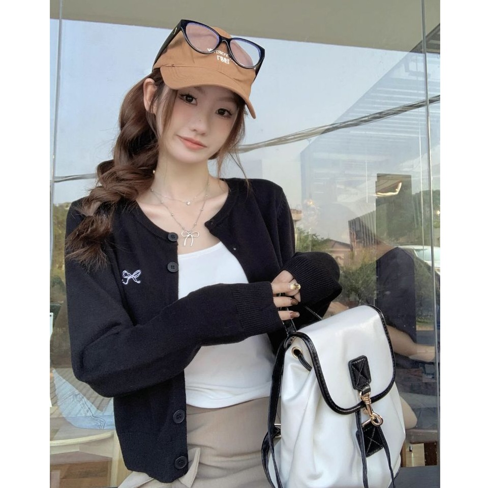 bunny_stall 春天的色調🎀蝴蝶結刺繡排釦圓領針織外套-細節圖5