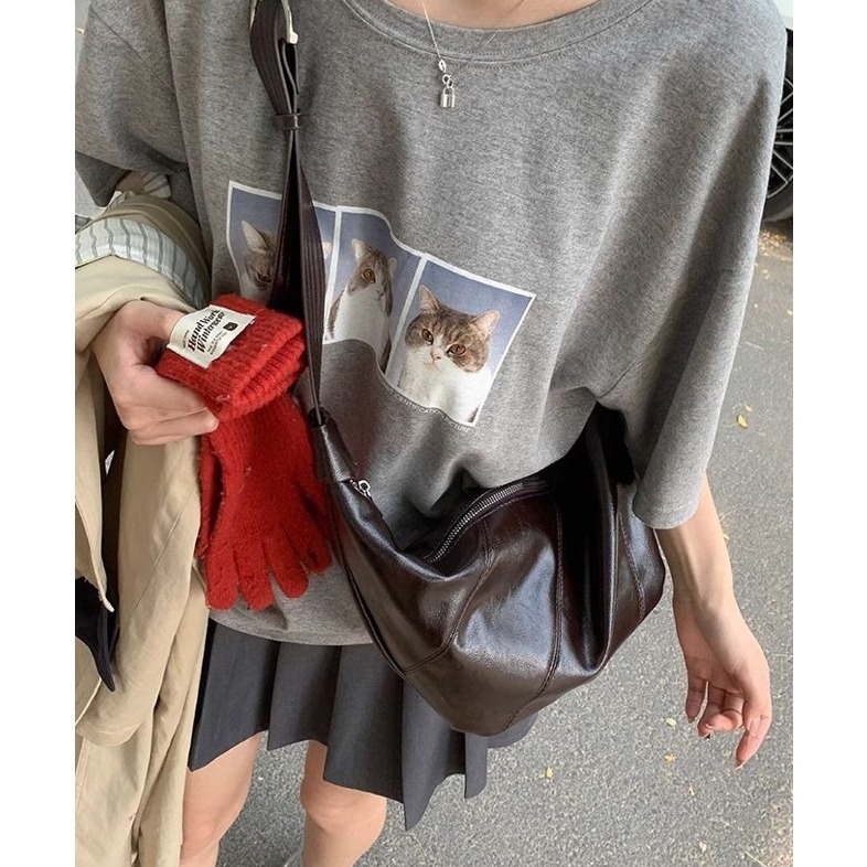 bunny_stall 🤎高質感！大容量的百搭水餃包可頌包/4Colors-細節圖3