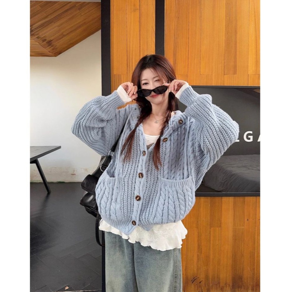 bunny_stall 🩵耐看百搭的雙口袋麻花針織連帽外套/3Colors-細節圖2