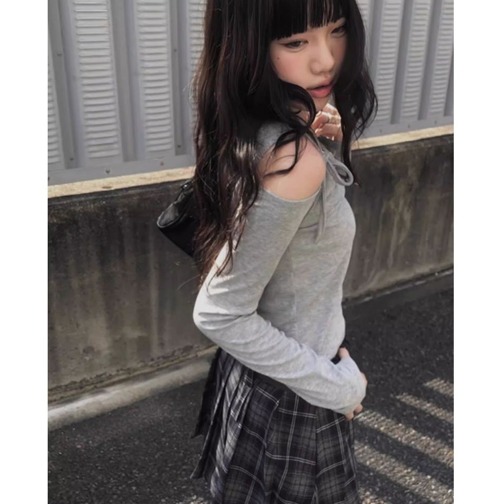 bunny_stall 灰霧悄語🩶微性感斜肩彈力針織衫+經典格紋百摺裙套裝/附皮帶/S-L-細節圖7