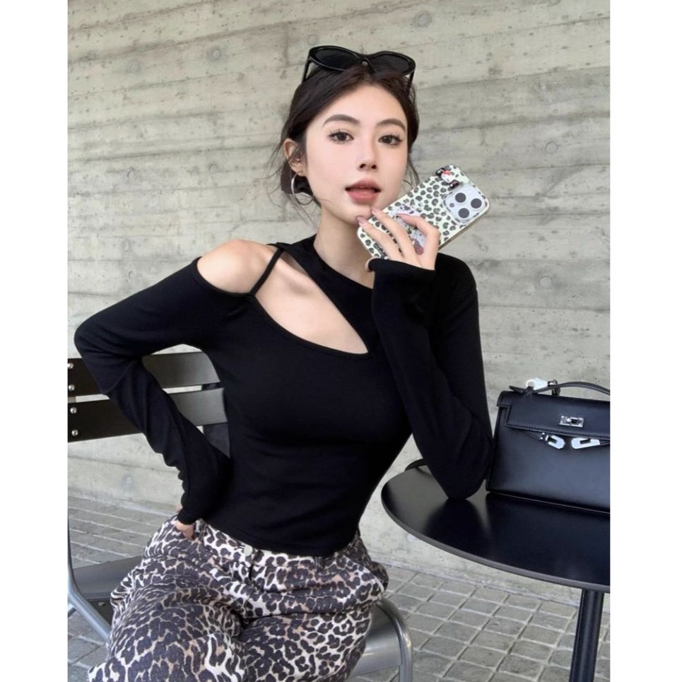 bunny_stall 露肩小心機💕修身顯瘦的經典甜辣風彈力長袖上衣/3Colors-細節圖2