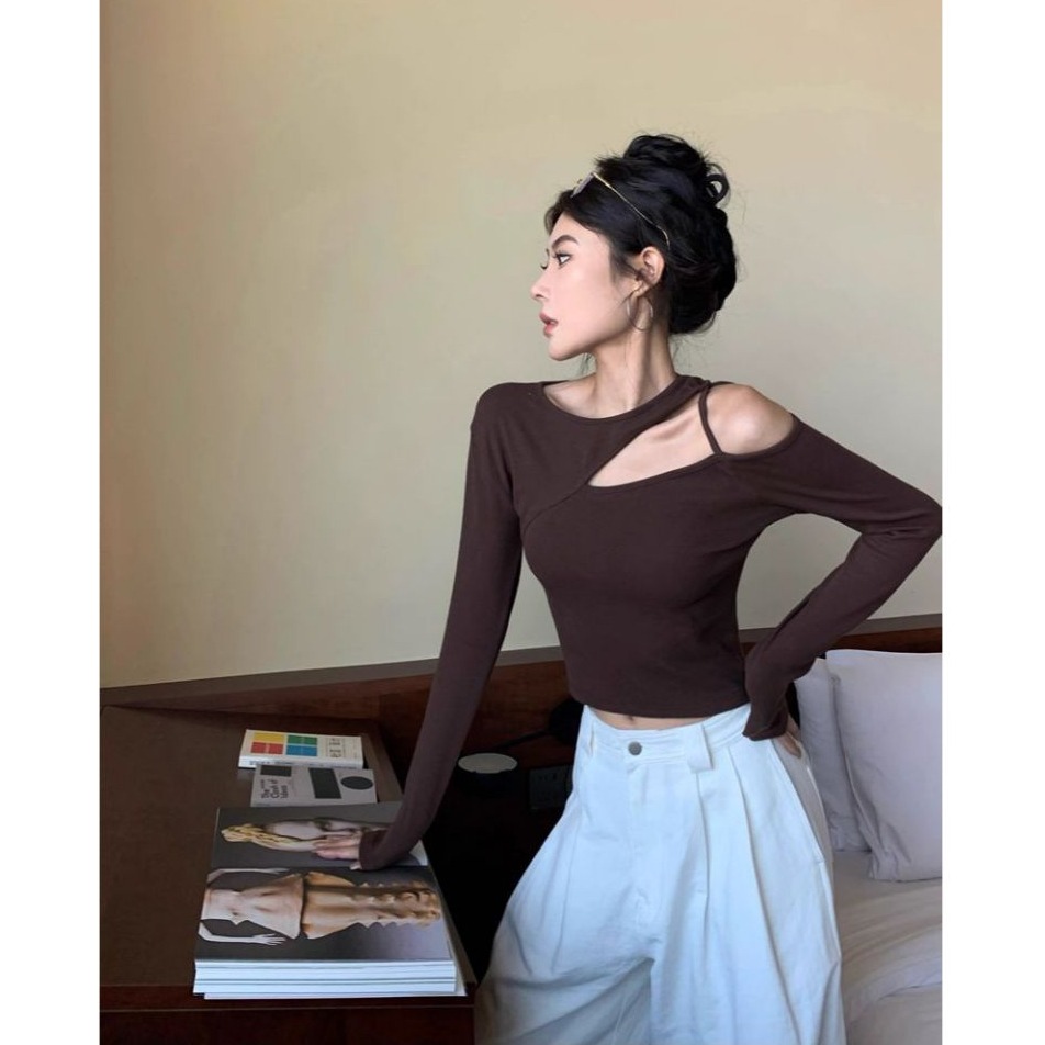 bunny_stall 露肩小心機💕修身顯瘦的經典甜辣風彈力長袖上衣/3Colors-規格圖9