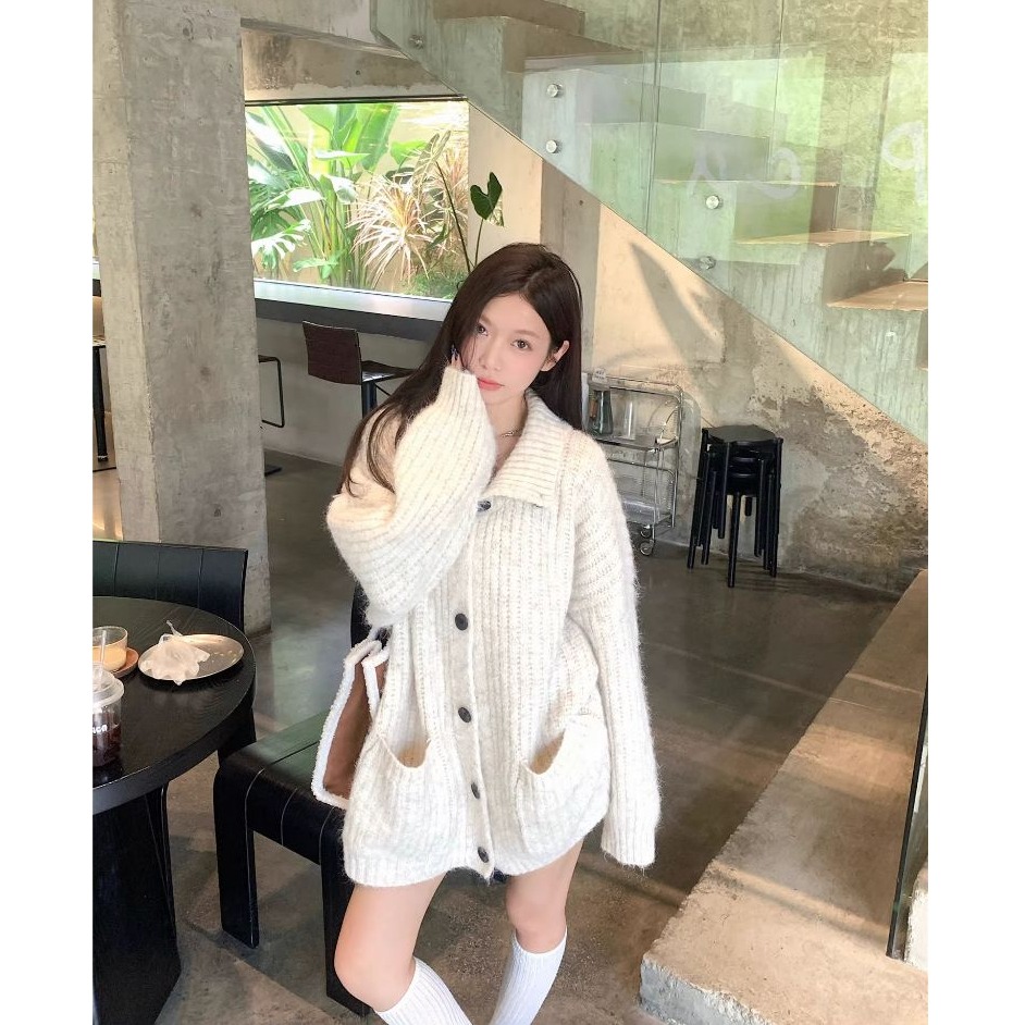 bunny_stall 單穿沒問題💕寬鬆顯瘦的雙口袋立領排扣針織外套/3Colors-細節圖2