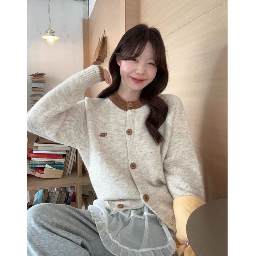 bunny_stall 珍妮的糖果屋🍬多巴胺色調簡約撞色圓領針織外套/4Colors-細節圖6