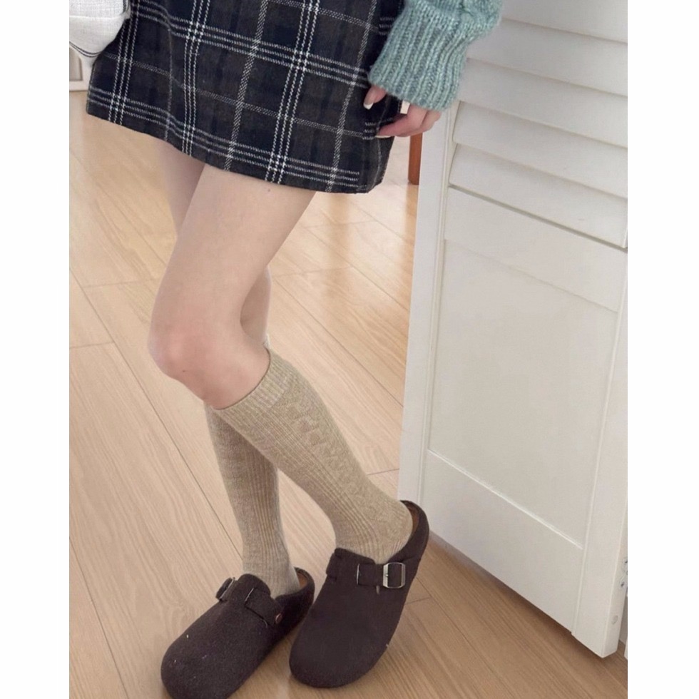 bunny_stall (現貨)秋冬加厚保暖款🤎復古麻花中筒襪、小腿襪/5Colors-細節圖3