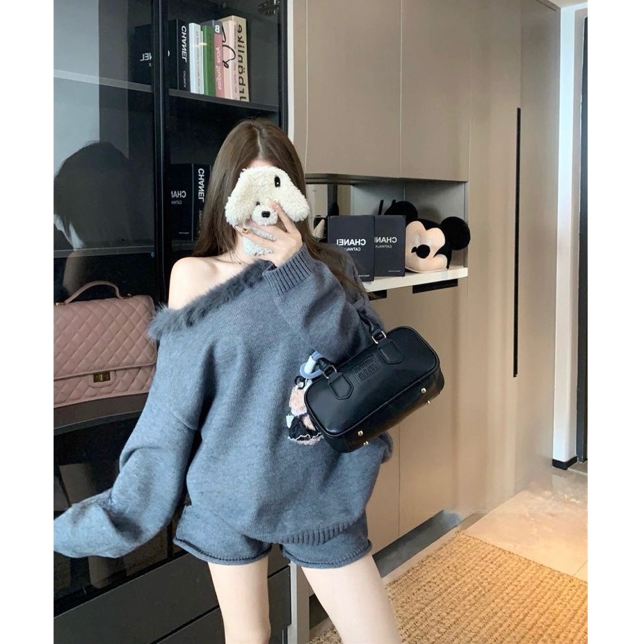 bunny_stall 寬鬆顯瘦的毛領露肩毛衣+同色系鬆緊腰短褲/3Colors-細節圖6