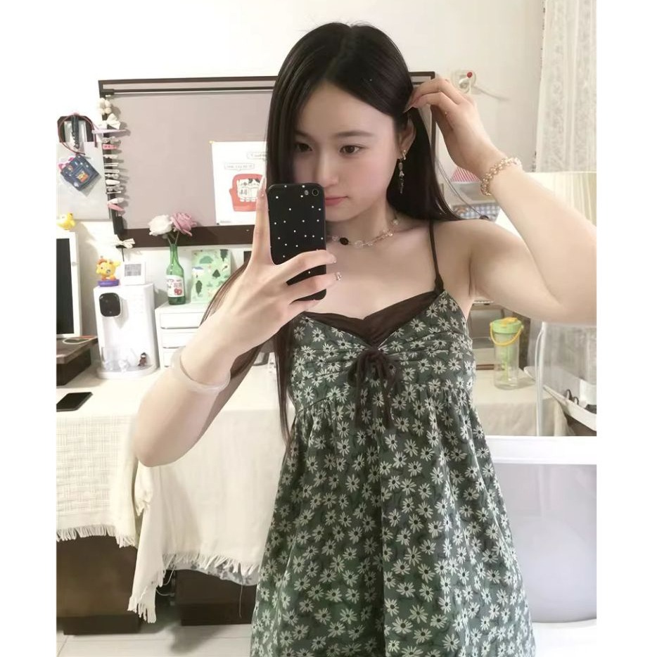 bunny_stall 初夏花語💚可單穿也可疊穿的復古碎花吊帶裙/S-L-細節圖2