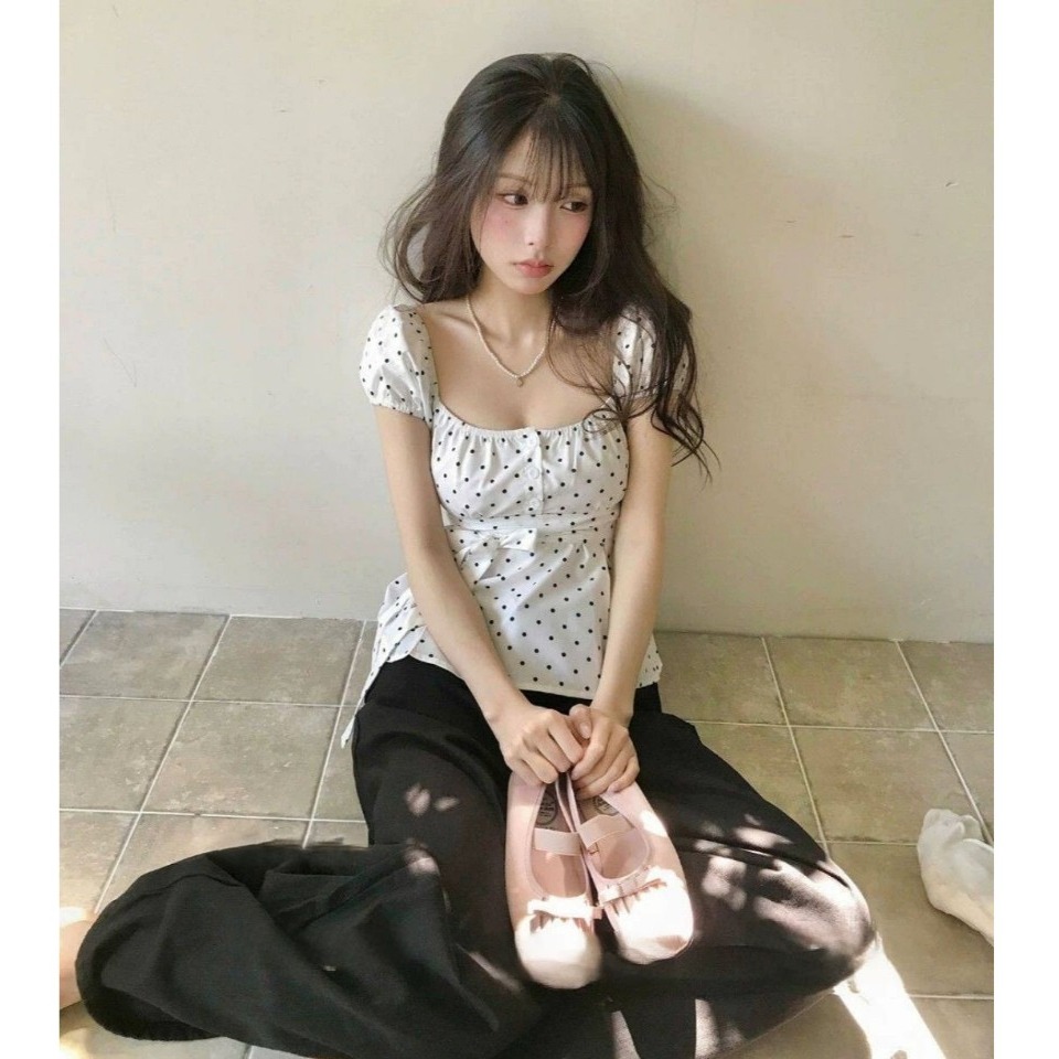 bunny_stall 法式氛圍感復古點點收腰款方領上衣/S-L-細節圖4
