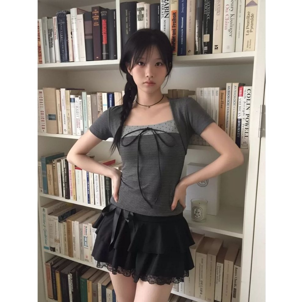bunny_stall 🖤韓劇女主的點點拚接感蝴蝶結短袖上衣/S-L-細節圖5
