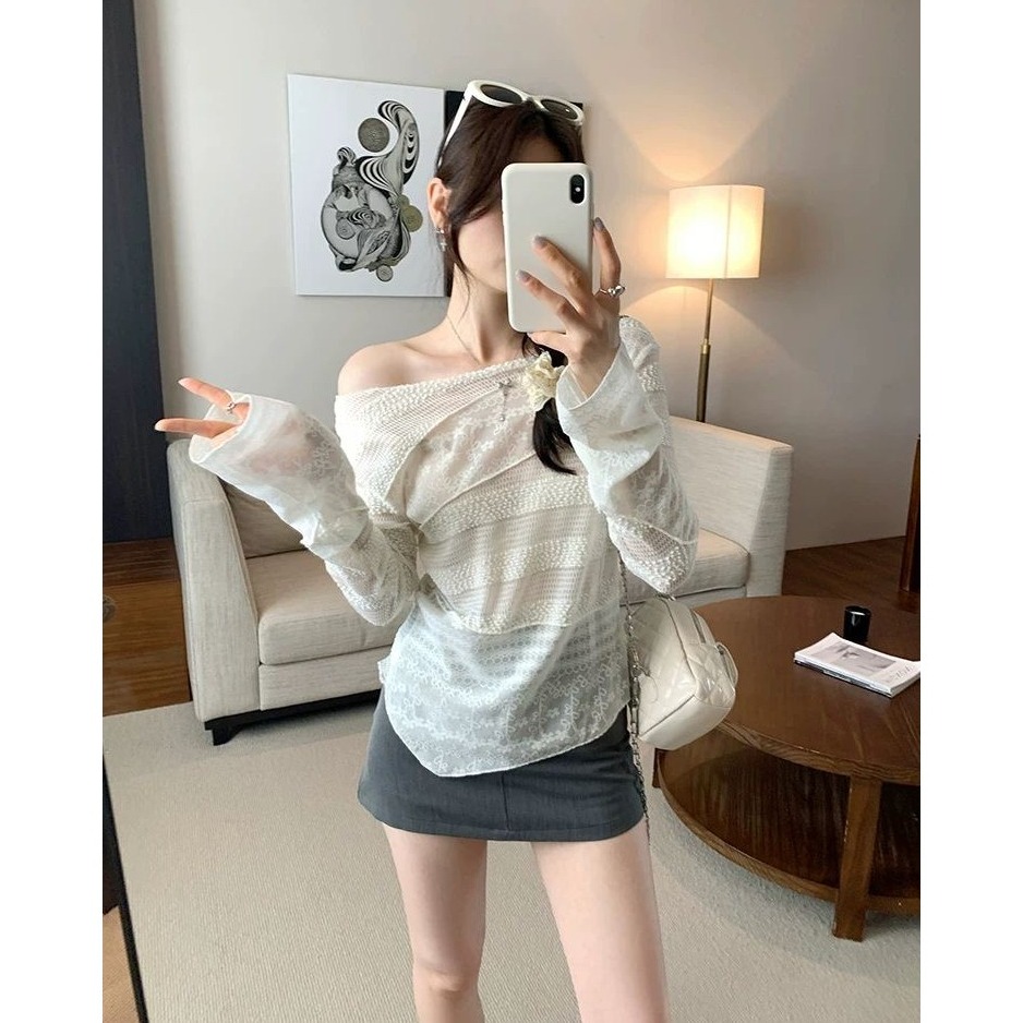 bunny_stall 法式女伶感🤍蕾絲斜肩透膚長袖上衣/S-L-細節圖6