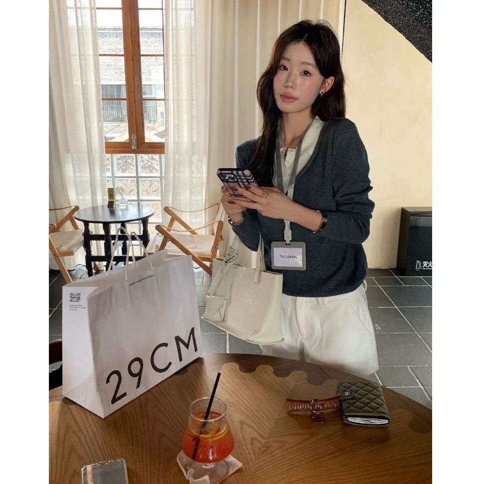 bunny_stall 小資女的辦公室日常💼Polo領拼接假兩件式針織衫/3Colors-細節圖6