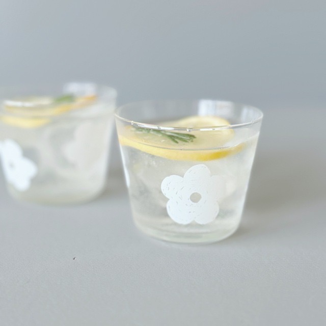 ˙˚ʚ『mumuyan木木妍選』現貨在台｜日本 |  北歐風  |  花花寬口玻璃杯-細節圖2