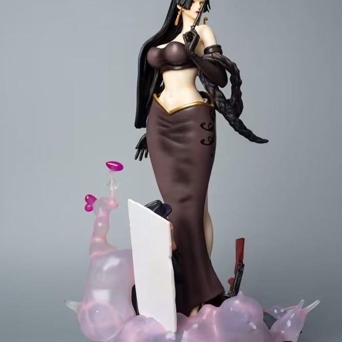 👑海賊王👑西裝暴徒女帝 旗袍可脫【港版】❤️台灣現貨❤️盒裝美少女手辦動漫公仔雕像GK+++1-細節圖2