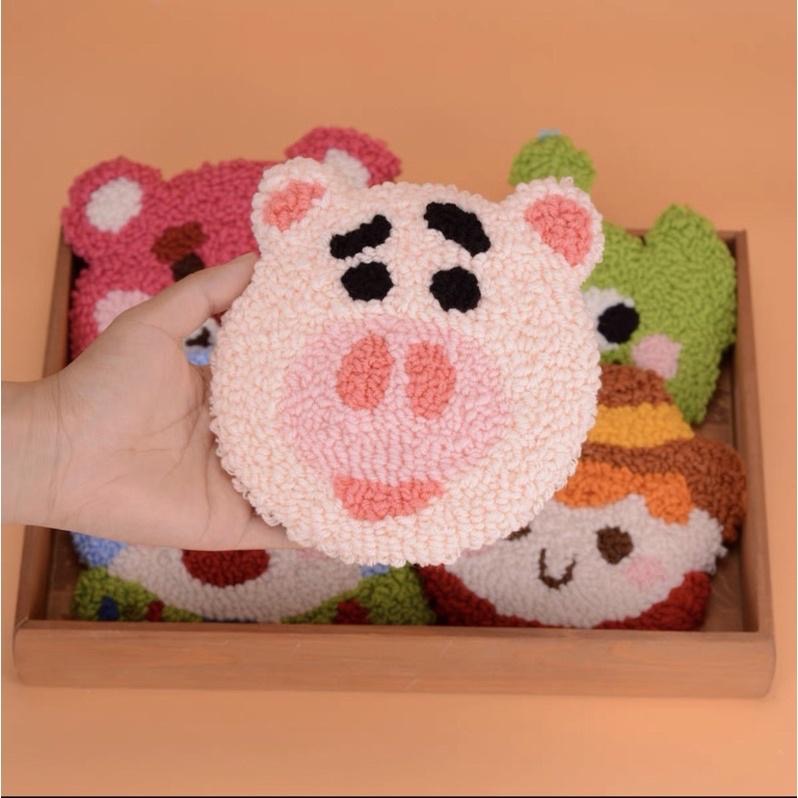 ｜材料包｜ 戳戳繡 杯墊 玩具總動員 聖誕節禮物 三眼怪 熊抱哥 胡迪 叉奇 火腿豬 巴斯光年 俄羅斯戳戳繡 手作diy-細節圖7