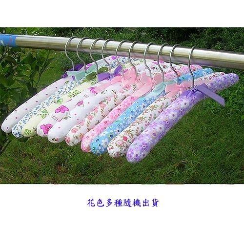 含稅特價超值10入碎花布藝術防變型防勾海棉包布布衣架(685X2)-細節圖3