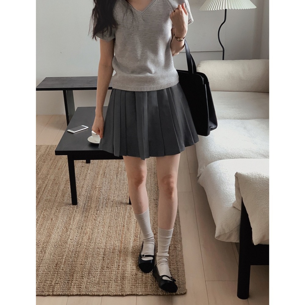 🍂 正韓製-3kg柔軟修身短袖上衣 knit （ slowand 自訂款 ） 針織 毛衣 換季 V領尺寸：Free,平-細節圖8