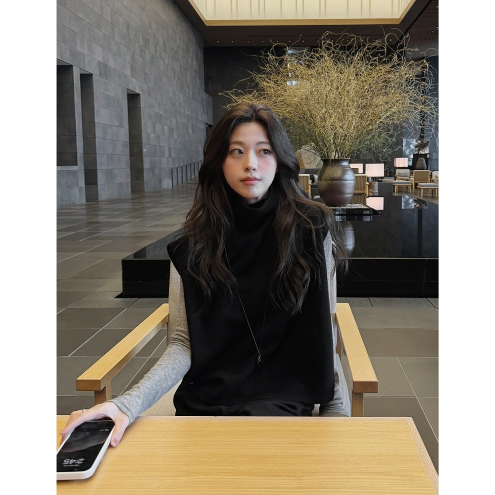 全羊毛針織背心 (Wool 100%) knit vest 2色 ( slowand 自訂款 ) 無袖 外搭 馬甲 毛衣-細節圖8