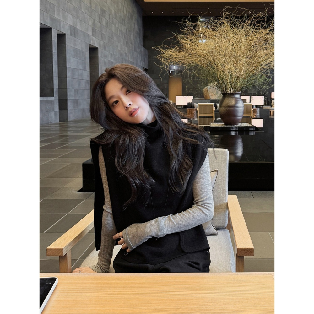 全羊毛針織背心 (Wool 100%) knit vest 2色 ( slowand 自訂款 ) 無袖 外搭 馬甲 毛衣-細節圖10