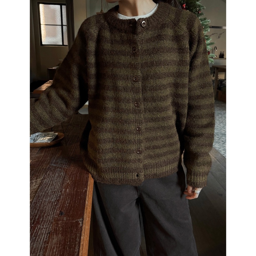 同色系條紋厚針織外套 cardigan 2色 / 치코 톤온톤 스트라이프 도톰가디건-細節圖9