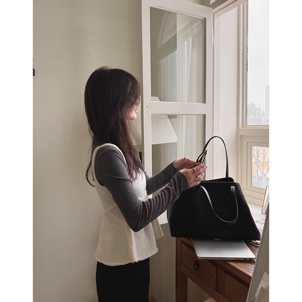 粗勾針織感細肩帶針織背心 sleeveless 2色 / 아브 플레어 니트 뷔스티에-細節圖2