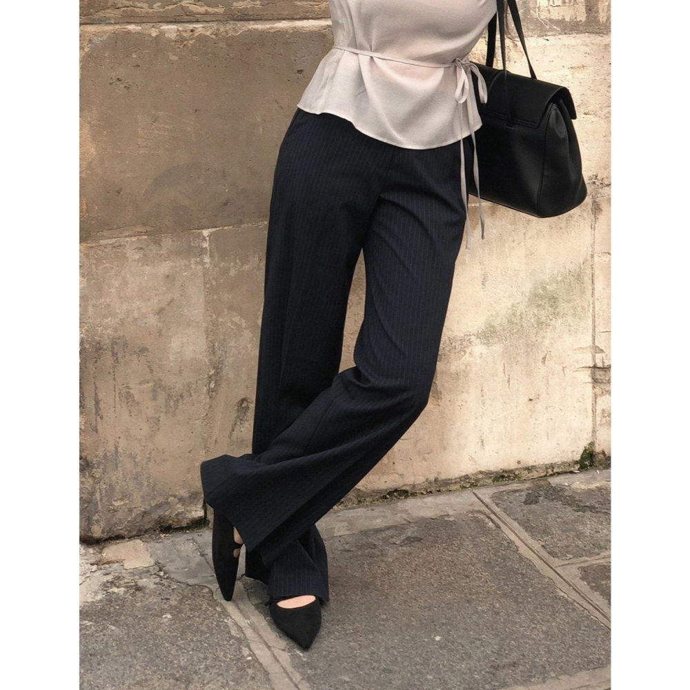 正韓製修身遮肉細條紋後鬆緊西裝褲 slowand 핀스트라이프 커버핏 반밴딩 슬랙스-細節圖8