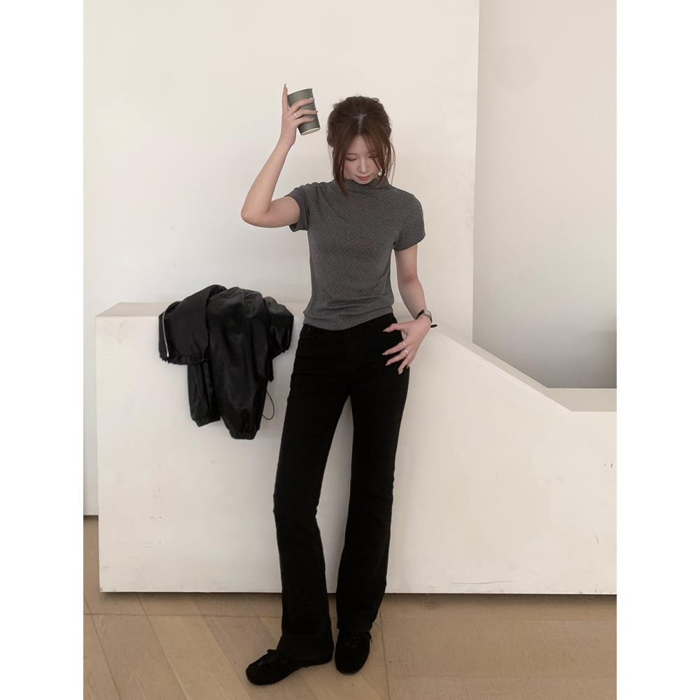 正韓製點點中高領上衣 tee 4色 / slowand 잔잔도트 모크넥 티셔츠-細節圖4