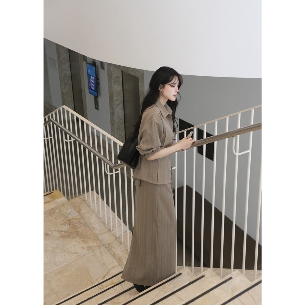 正韓製條紋襯衫半身長裙套裝 two piece 2色 / slowand 애쉬무드 스트라이프 셔츠-細節圖11