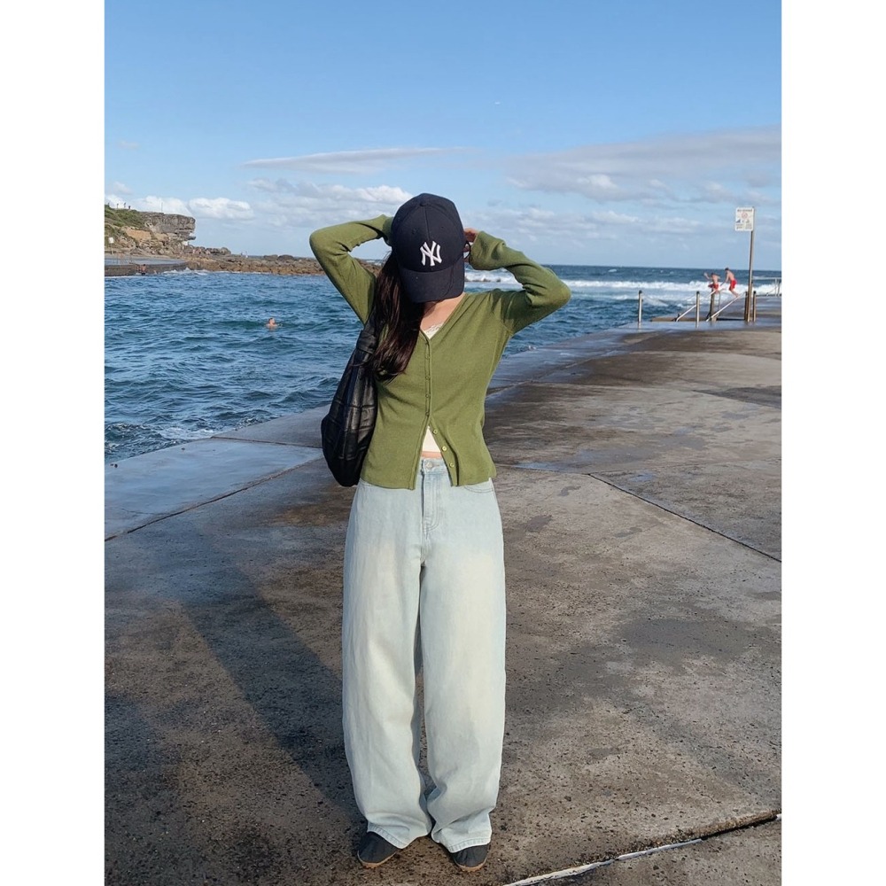 纖瘦感薄款百搭針織外套 cardigan 5色 / slowand 여리핏 롤링브이 슬림가디건-細節圖8