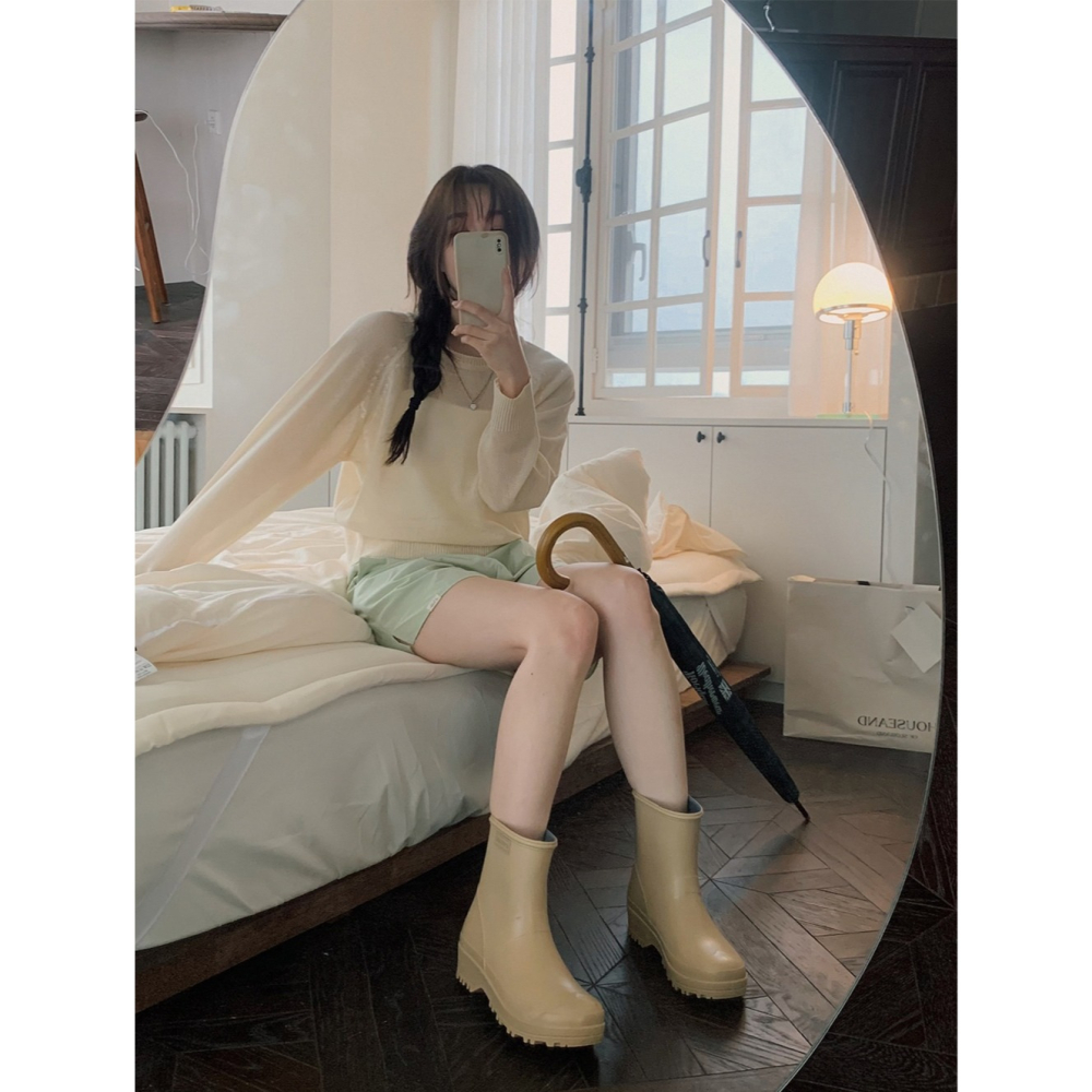 正韓製平口細肩帶背心 sleeveless 4色 slowand 탄탄스퀘어 캡내장 슬리브리스-細節圖9